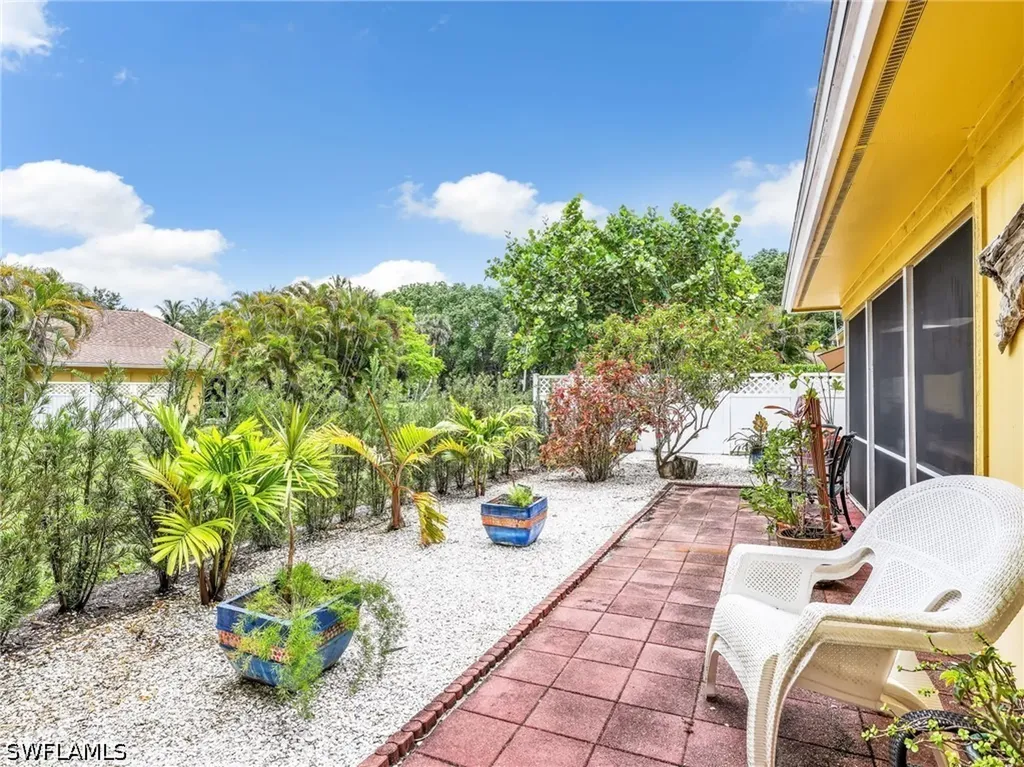 1201 Solana Road Naples FL 34103