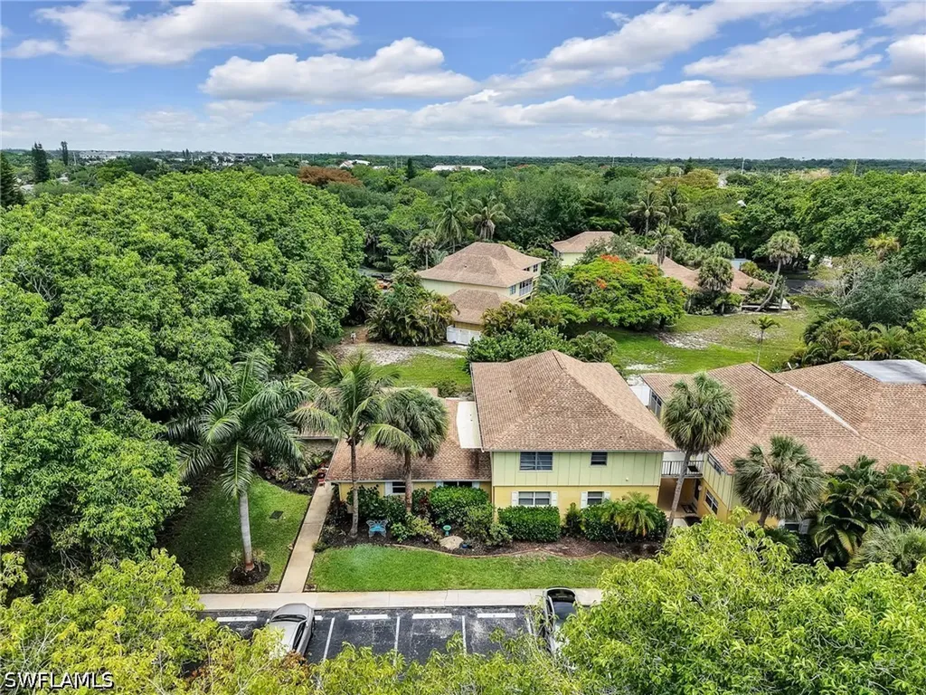 1201 Solana Road Naples FL 34103