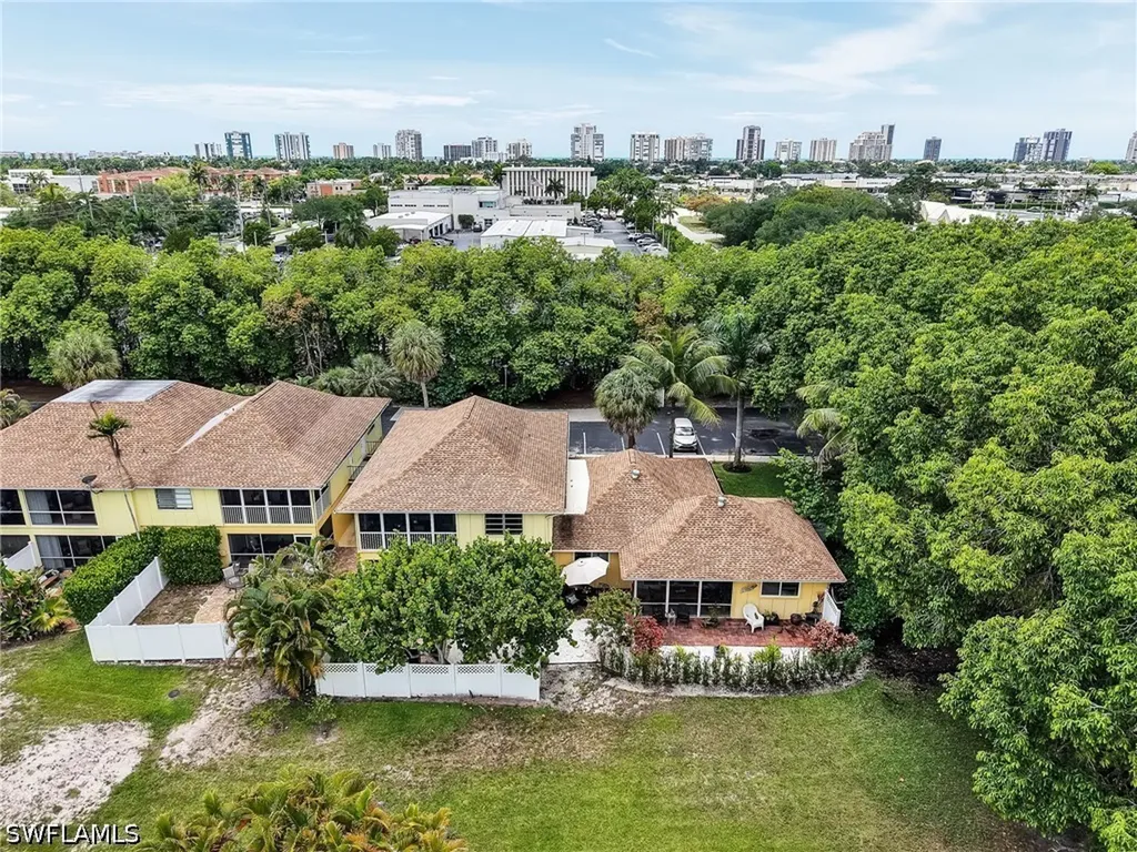 1201 Solana Road Naples FL 34103