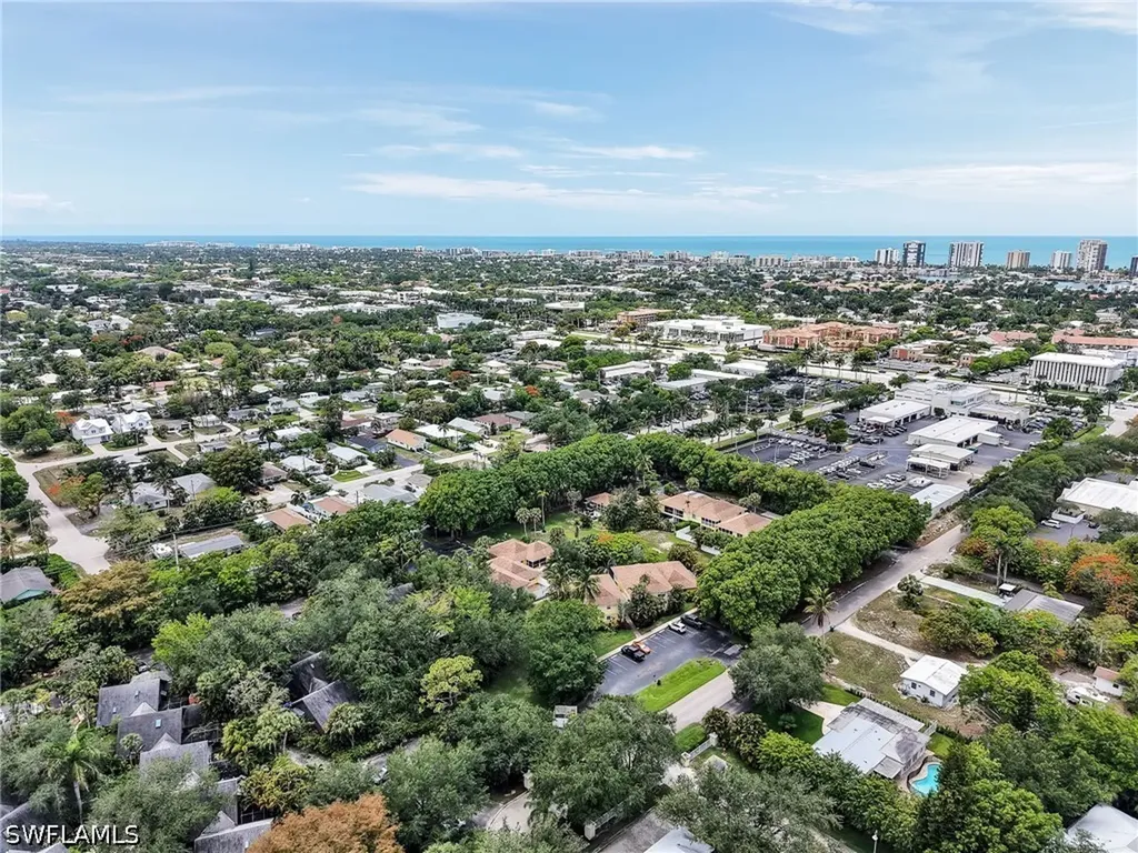 1201 Solana Road Naples FL 34103