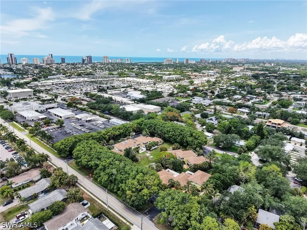 1201 Solana Road Naples FL 34103