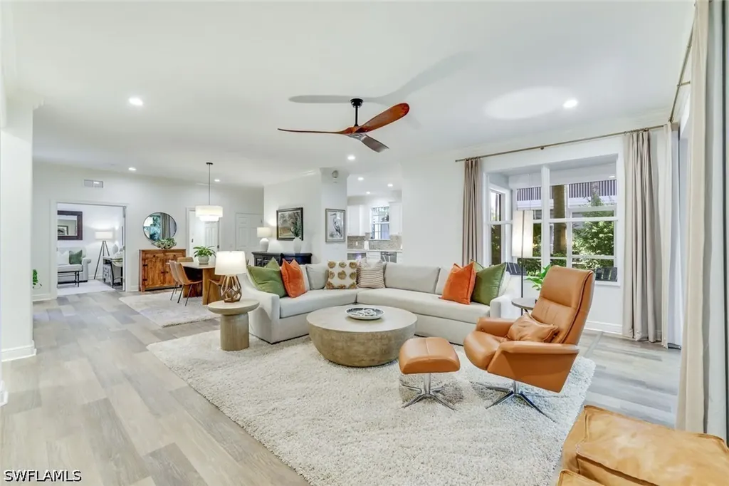 Naples FL, 4956 Shaker Heights Court, Unit 101
