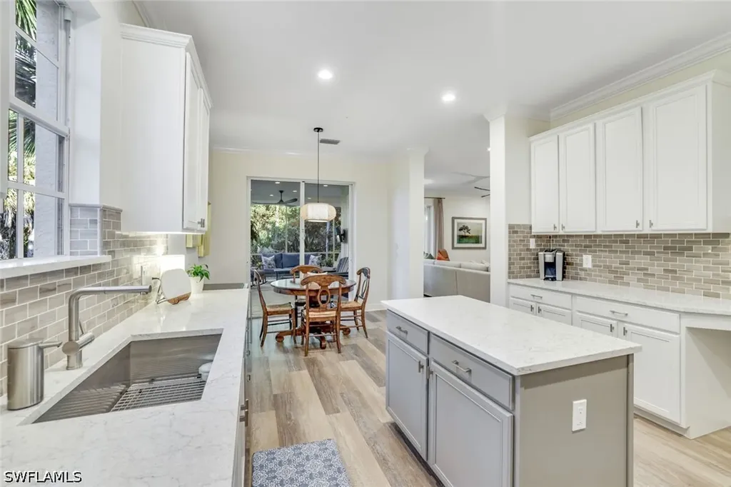 4956 Shaker Heights Court Naples FL 34112