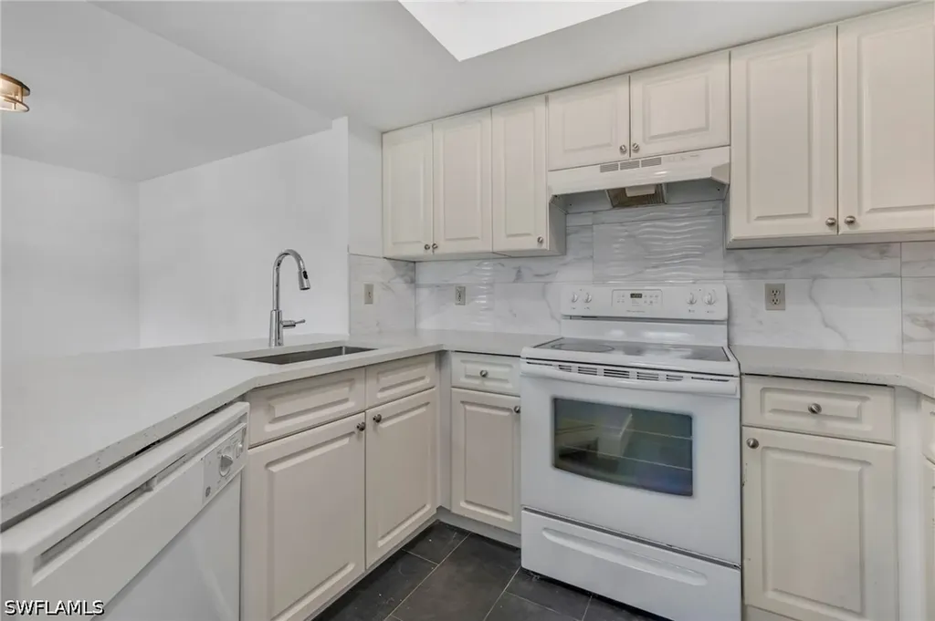 3140 Seasons Way Estero FL 33928