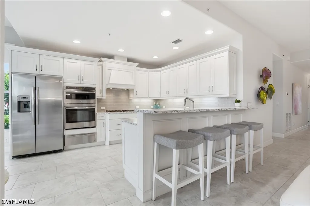 8066 Signature Club Circle Naples FL 34113
