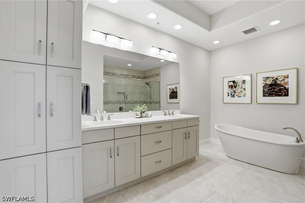 8066 Signature Club Circle Naples FL 34113