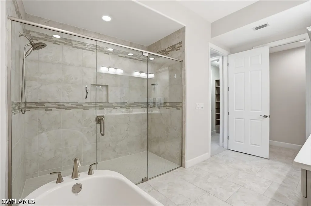 8066 Signature Club Circle Naples FL 34113