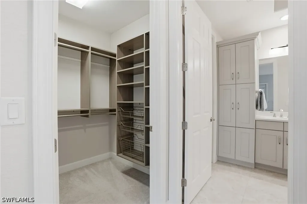 8066 Signature Club Circle Naples FL 34113