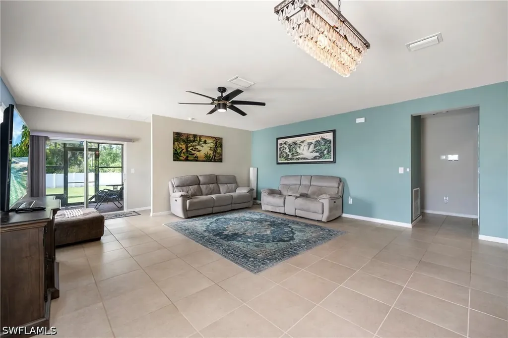 3582 45th Avenue NE Naples FL 34120