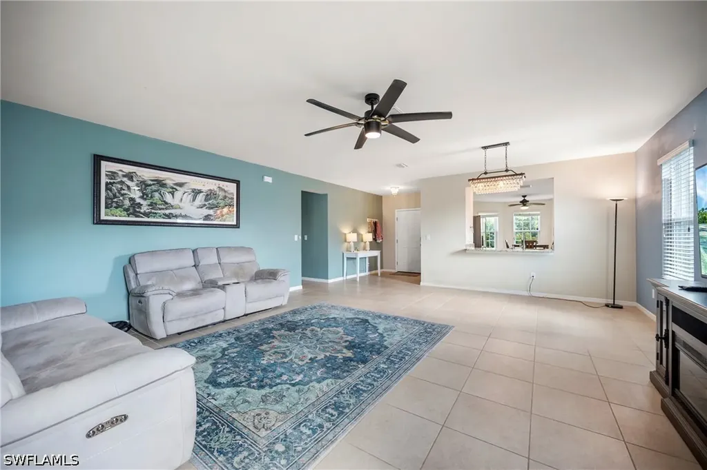 3582 45th Avenue NE Naples FL 34120