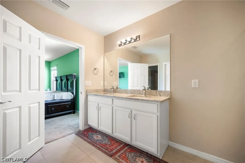 3582 45th Avenue NE Naples FL 34120