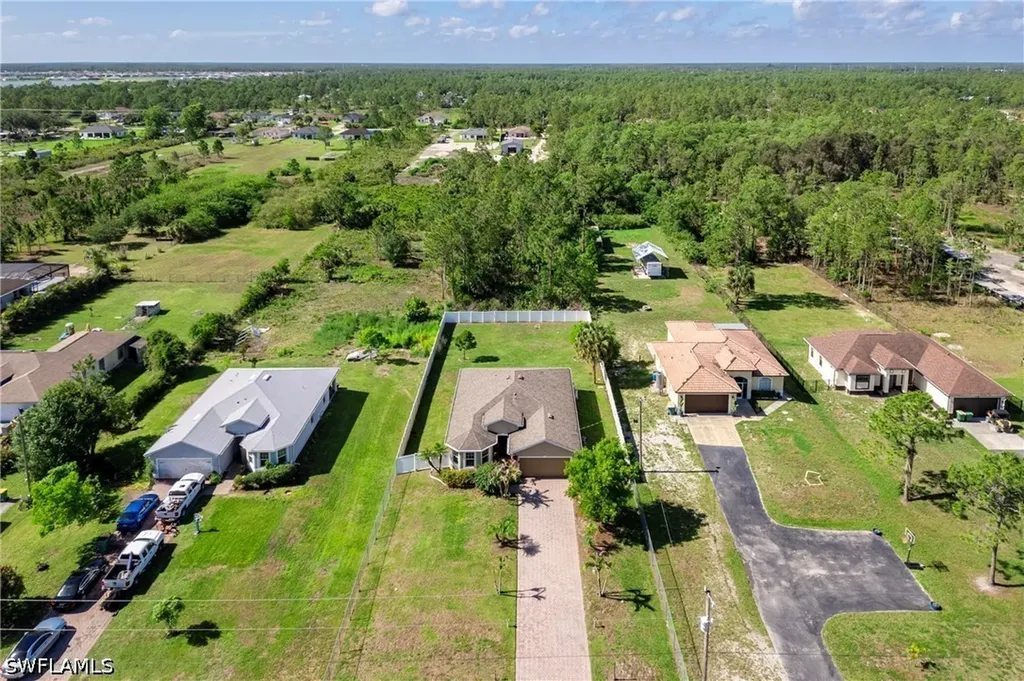 3582 45th Avenue NE Naples FL 34120