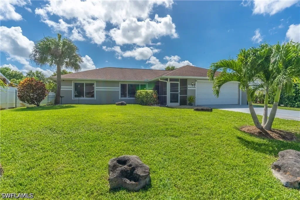 Naples FL, 2100 55TH Street SW