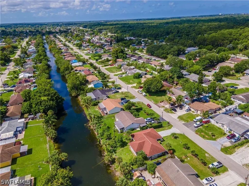 2100 55th Street SW Naples FL 34116