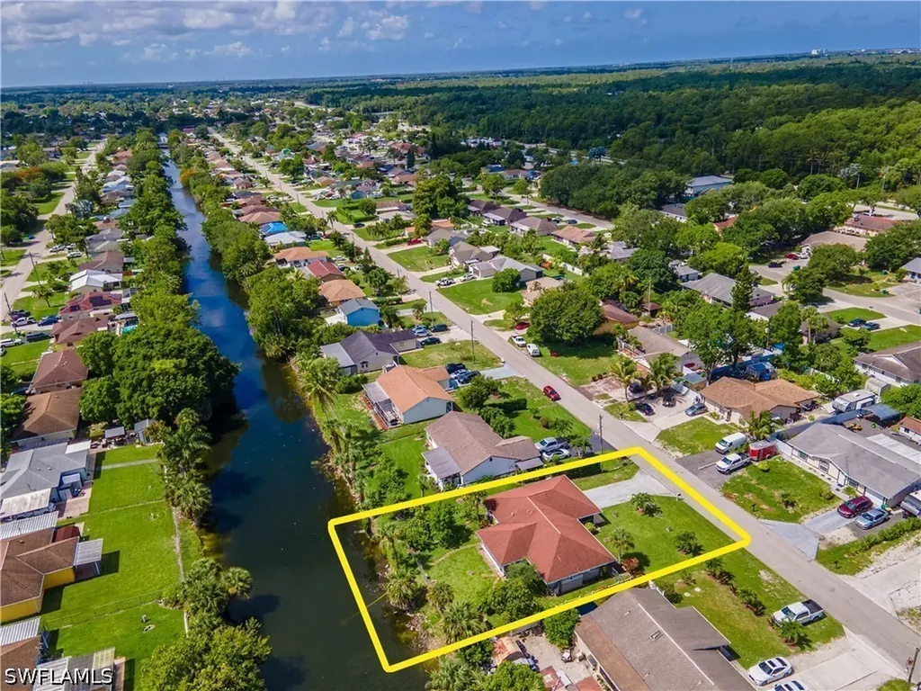 2100 55th Street SW Naples FL 34116