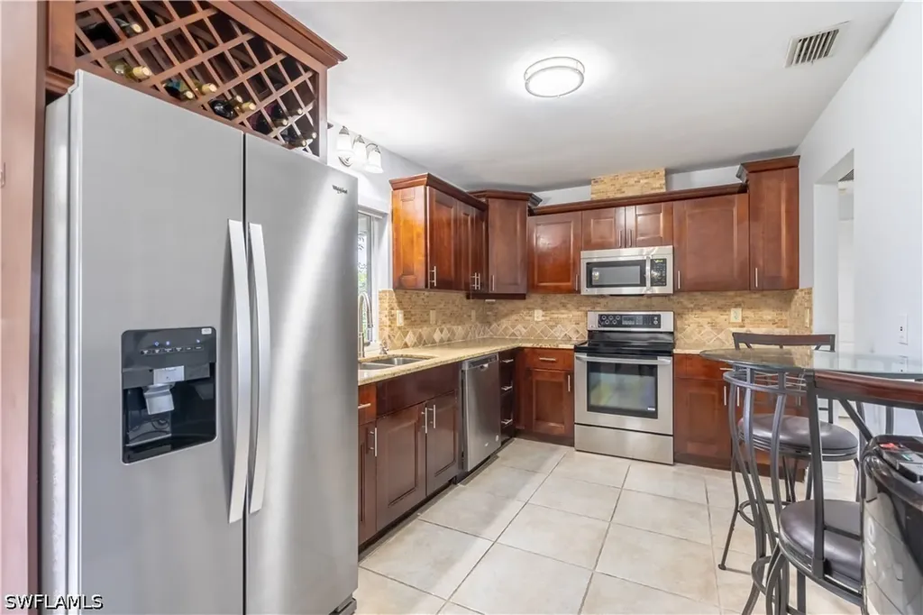2100 55th Street SW Naples FL 34116