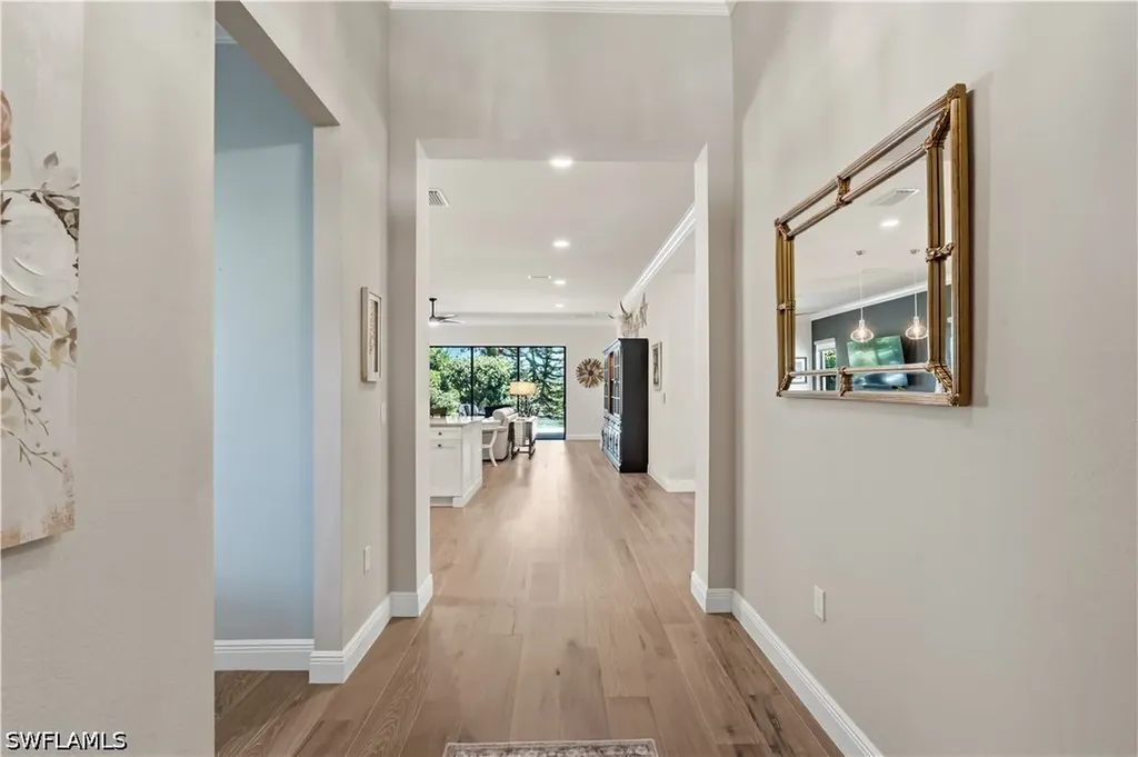 2870 Cinnamon Bay Circle NW Naples FL 34119