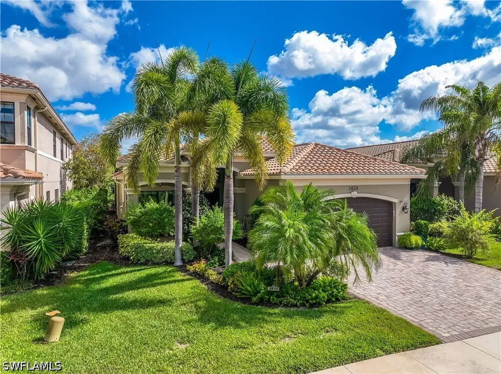 2870 Cinnamon Bay Circle NW Naples FL 34119