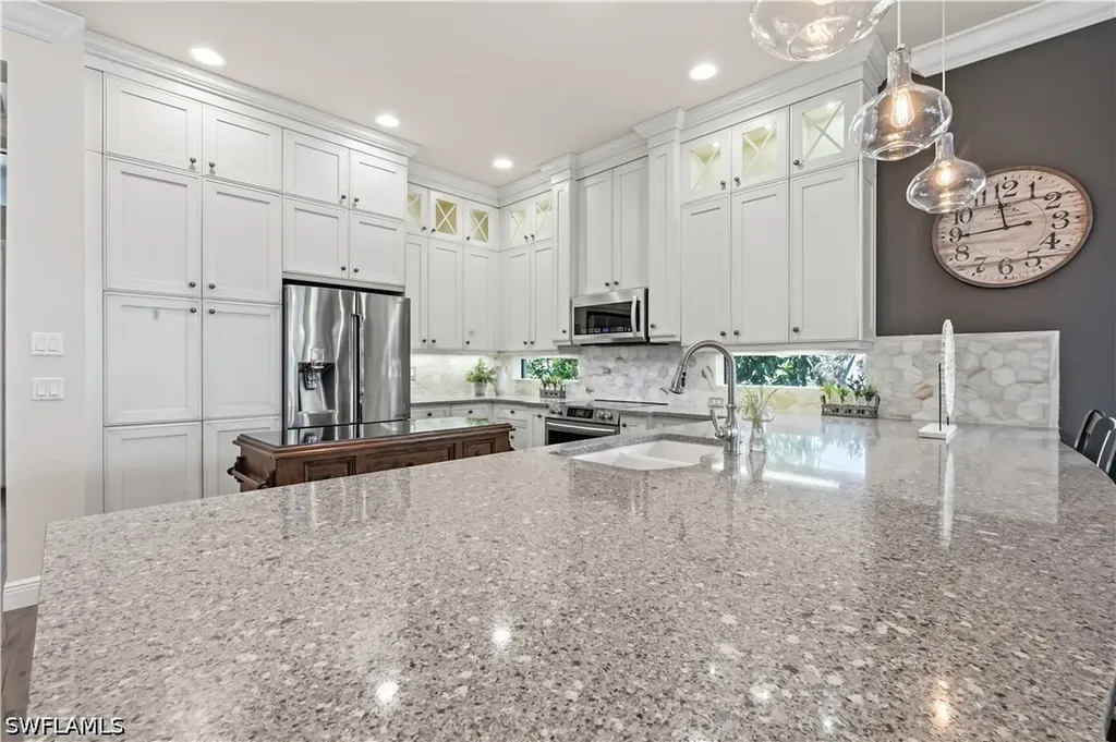 2870 Cinnamon Bay Circle NW Naples FL 34119