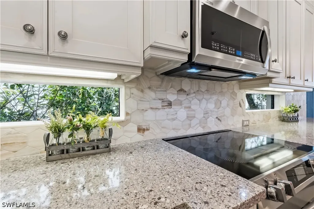 2870 Cinnamon Bay Circle NW Naples FL 34119