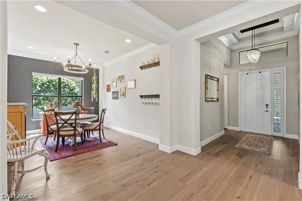 2870 Cinnamon Bay Circle NW Naples FL 34119