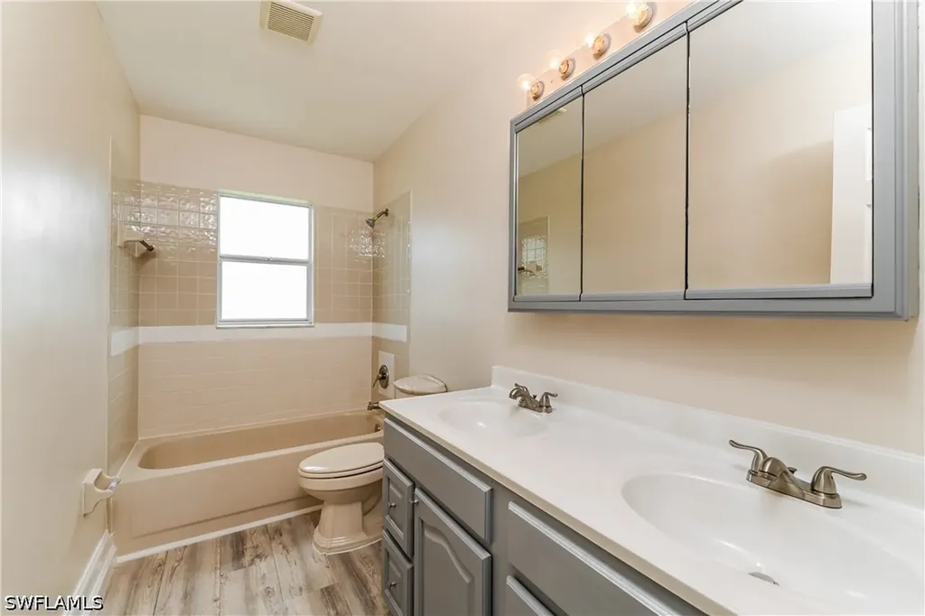 302 SE 3rd Street Cape Coral FL 33990