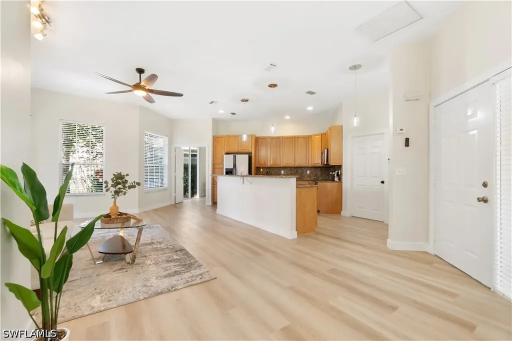 2662 Aft Avenue Naples FL 34109