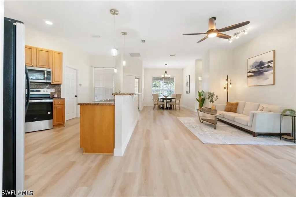 2662 Aft Avenue Naples FL 34109