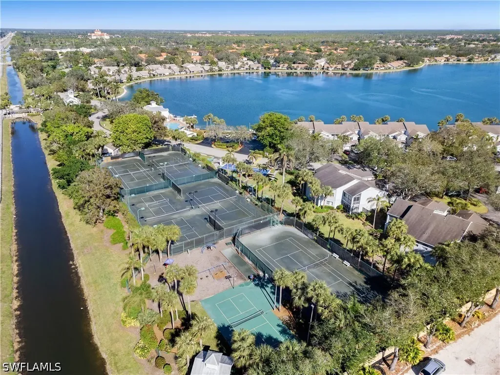 2662 Aft Avenue Naples FL 34109