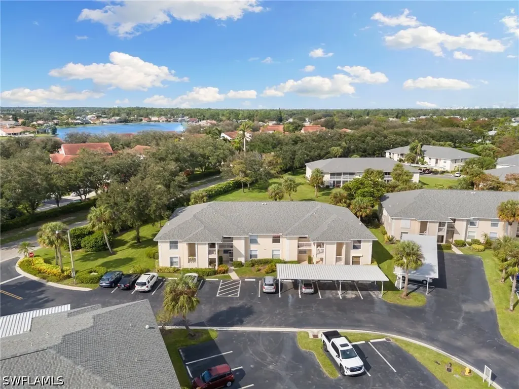 685 Squire Circle Naples FL 34104