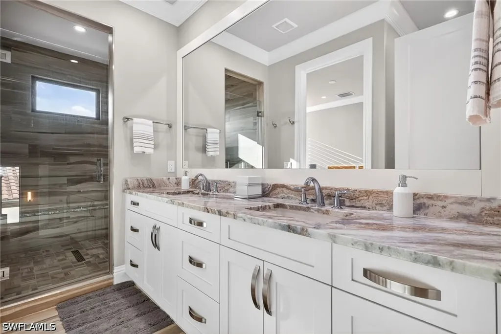 519 97th Avenue N Naples FL 34108