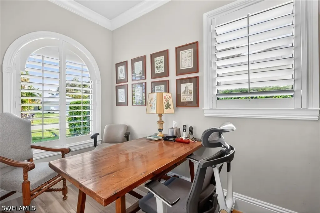 519 97th Avenue N Naples FL 34108