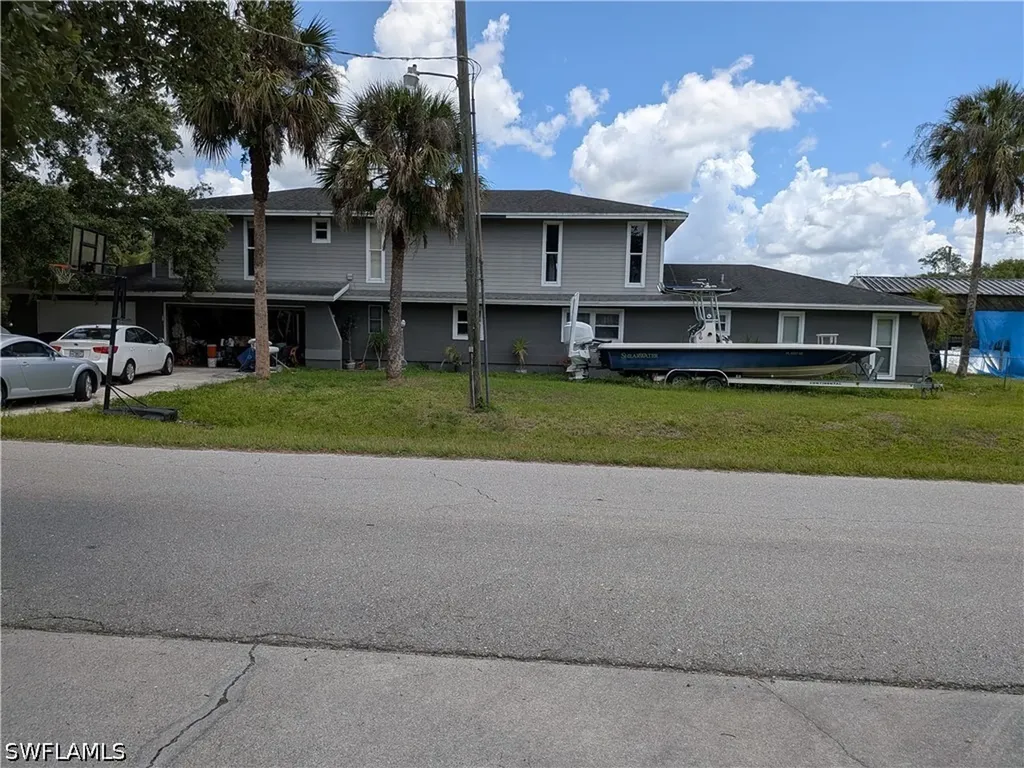 17191 Frank Road Alva FL 33920
