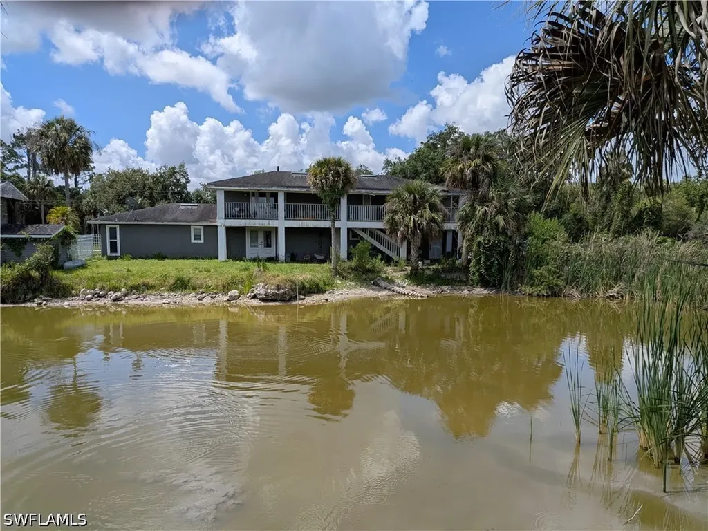 17191 Frank Road Alva FL 33920