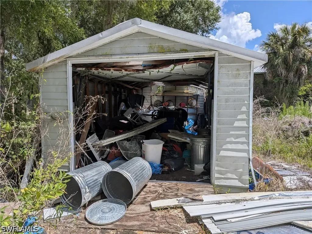 17191 Frank Road Alva FL 33920