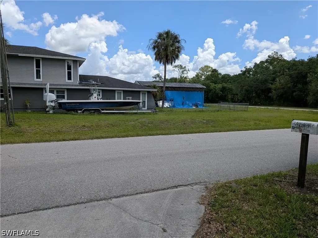 17191 Frank Road Alva FL 33920