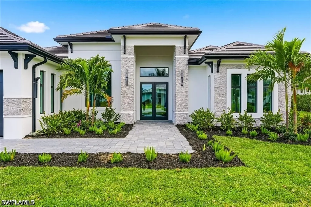 14318 Charthouse Circle Naples FL 34114