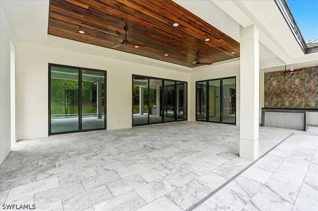 14318 Charthouse Circle Naples FL 34114