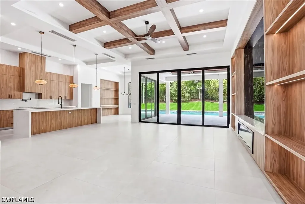 14318 Charthouse Circle Naples FL 34114