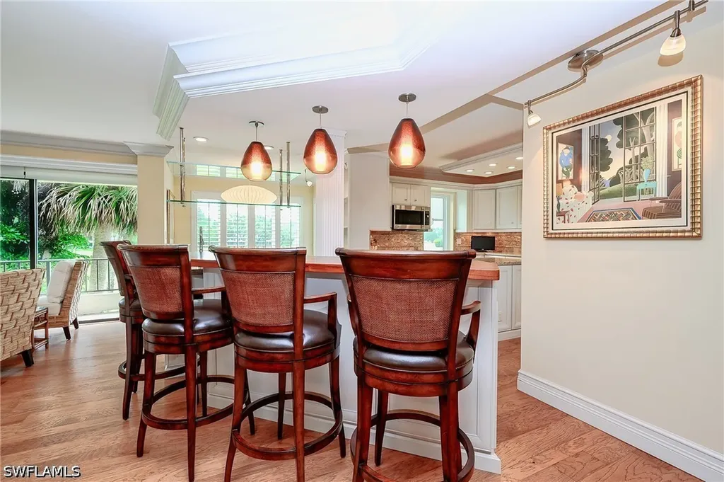 102 Wilderness Drive Naples FL 34105