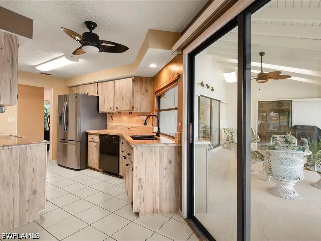 2428 Duchess Court Naples FL 34112