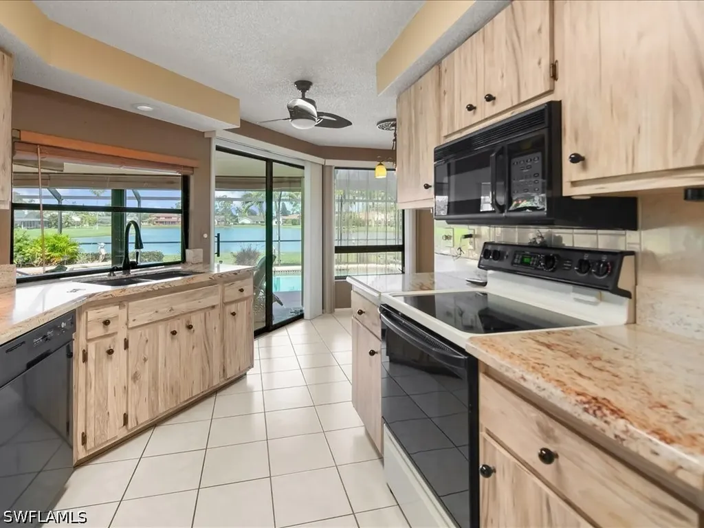 2428 Duchess Court Naples FL 34112
