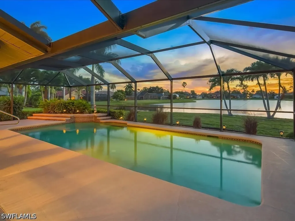 2428 Duchess Court Naples FL 34112
