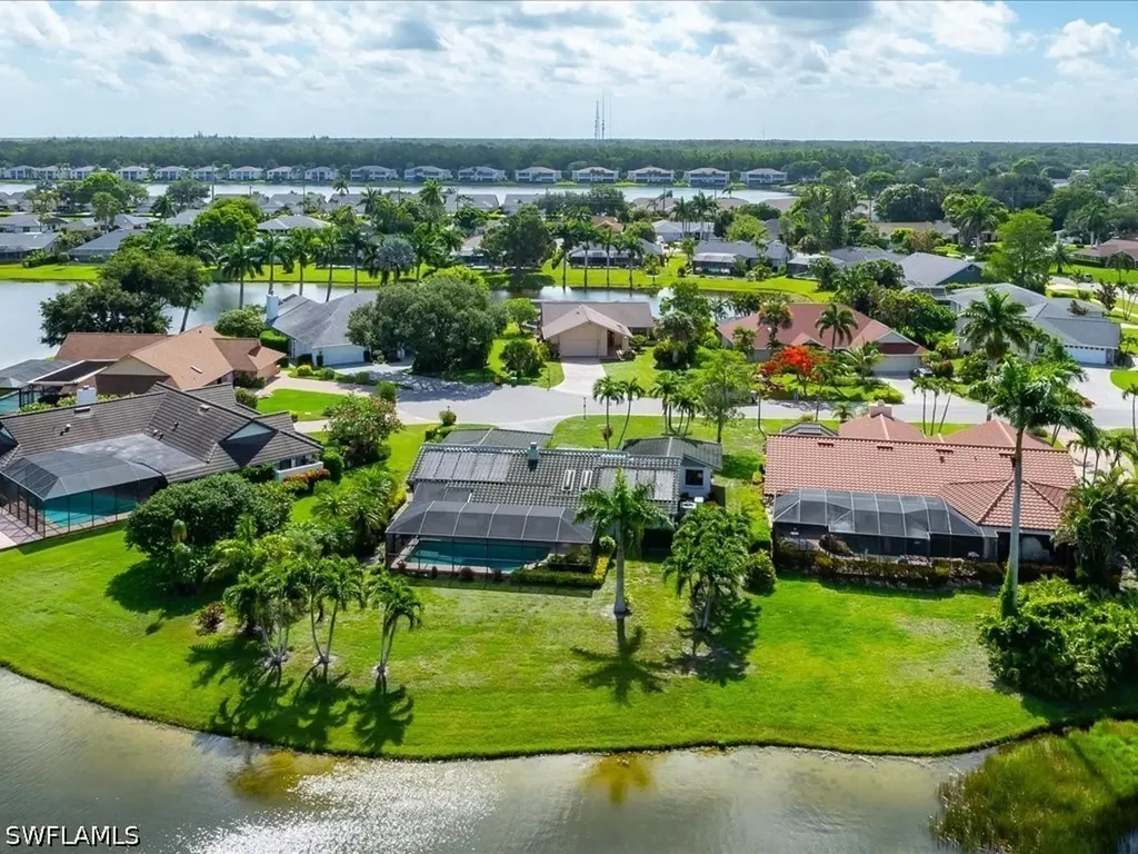 2428 Duchess Court Naples FL 34112