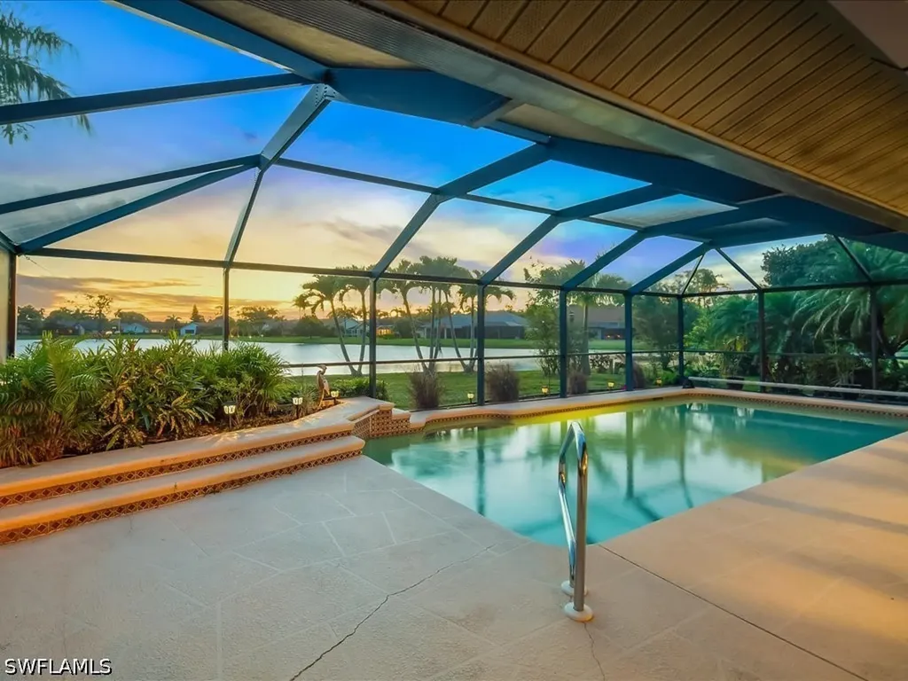 2428 Duchess Court Naples FL 34112