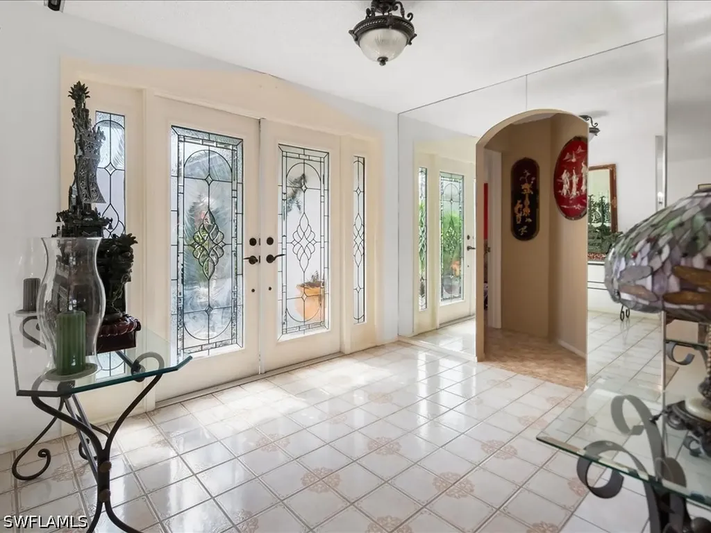 2428 Duchess Court Naples FL 34112