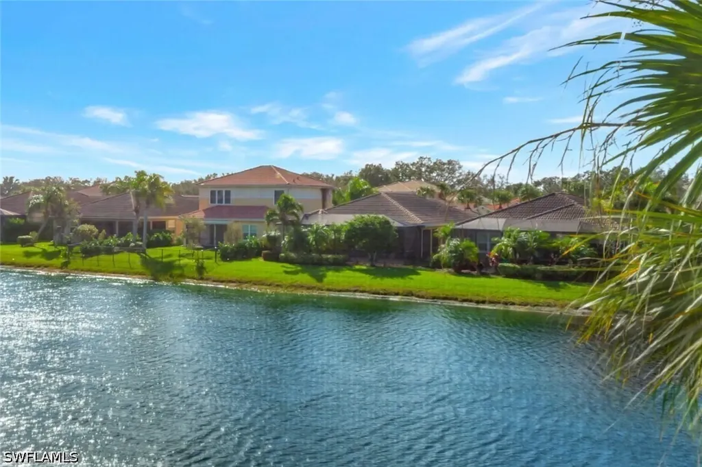 6548 Monterey Point Naples FL 34105