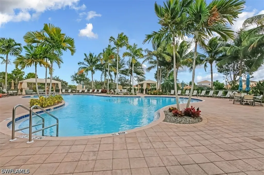 6548 Monterey Point Naples FL 34105