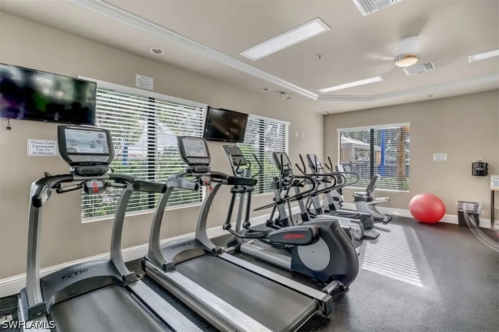 6548 Monterey Point Naples FL 34105