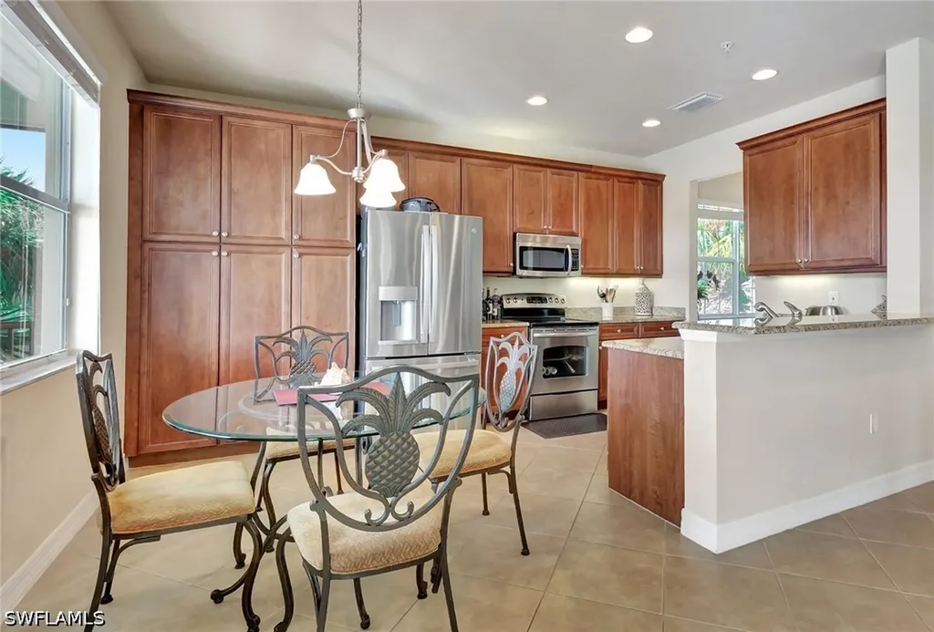6548 Monterey Point Naples FL 34105